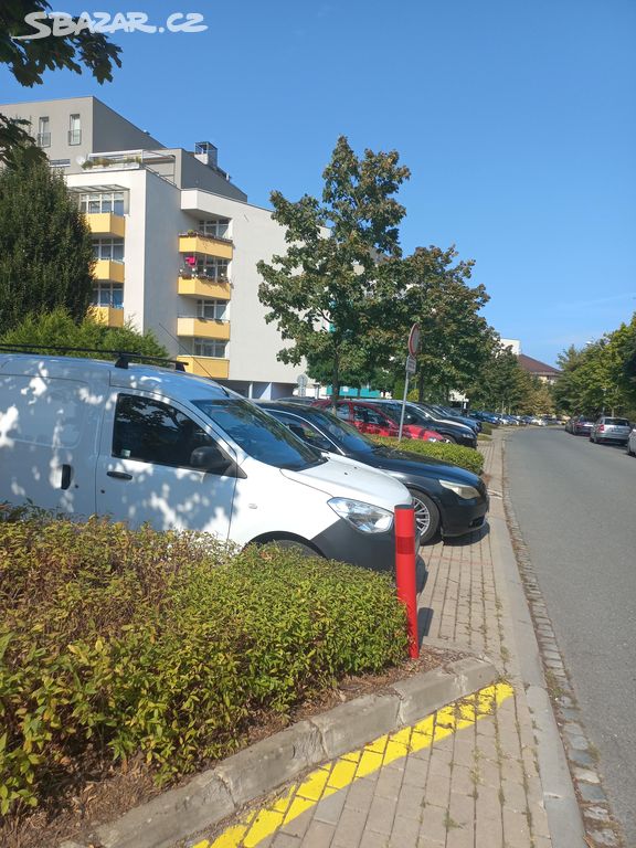 Pronajmu garažové stání Olomouc-Řepčín