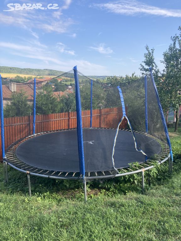 Trampolina 400cm