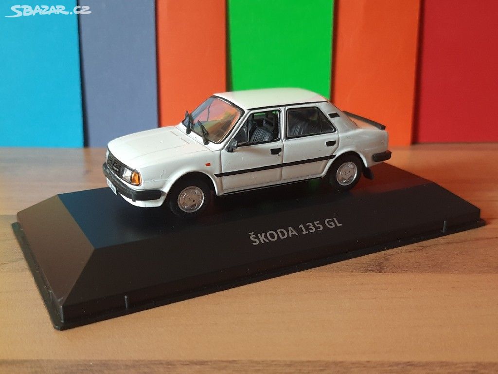 model ŠKODA 135 GL velikost ( 1:43 ) TOPSTAV