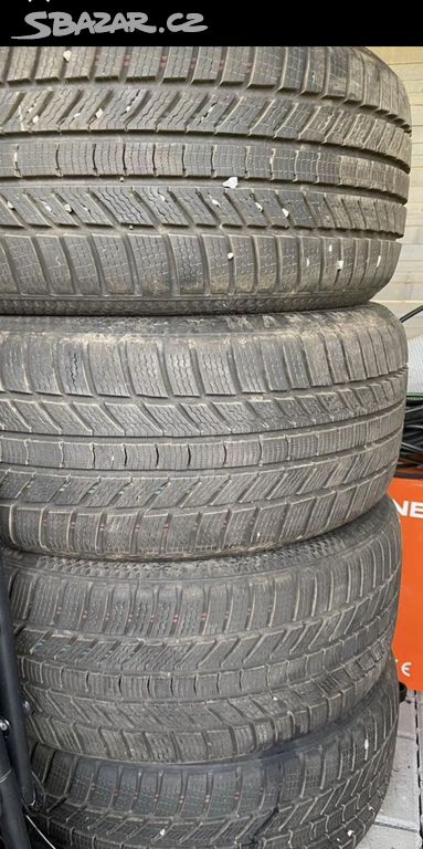 Zimní pneu 225/45 R18