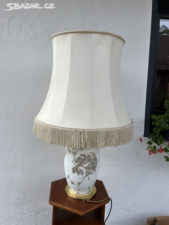 Porcelánová lampa