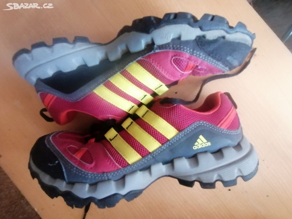 Treking boty ADIDAS č 37