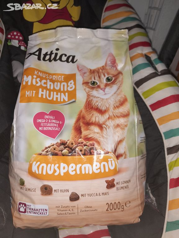 Granule Attica kuřecí 2000g pro kočky