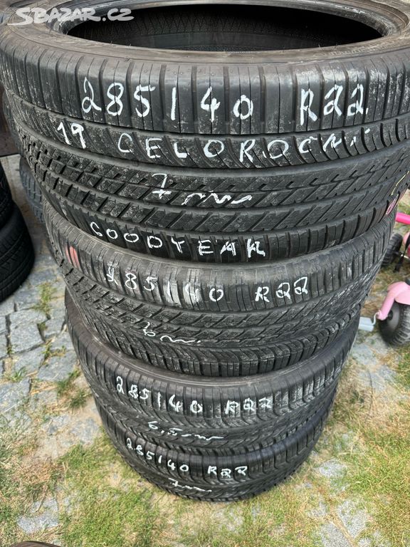 Celoroční sada pneu 285/40 R22 Goodyear