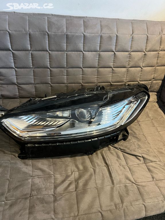 Ford Mondeo full led světlo 2020 lift