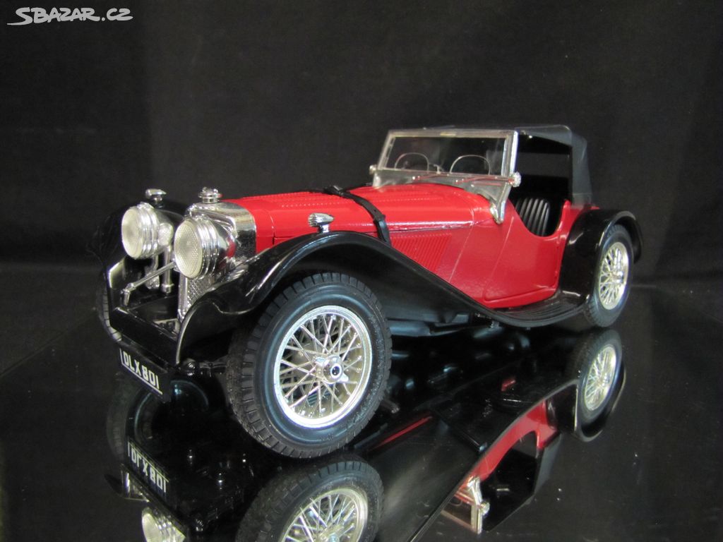 Jaguar SS100 1937 se střechou Bburago 1/18