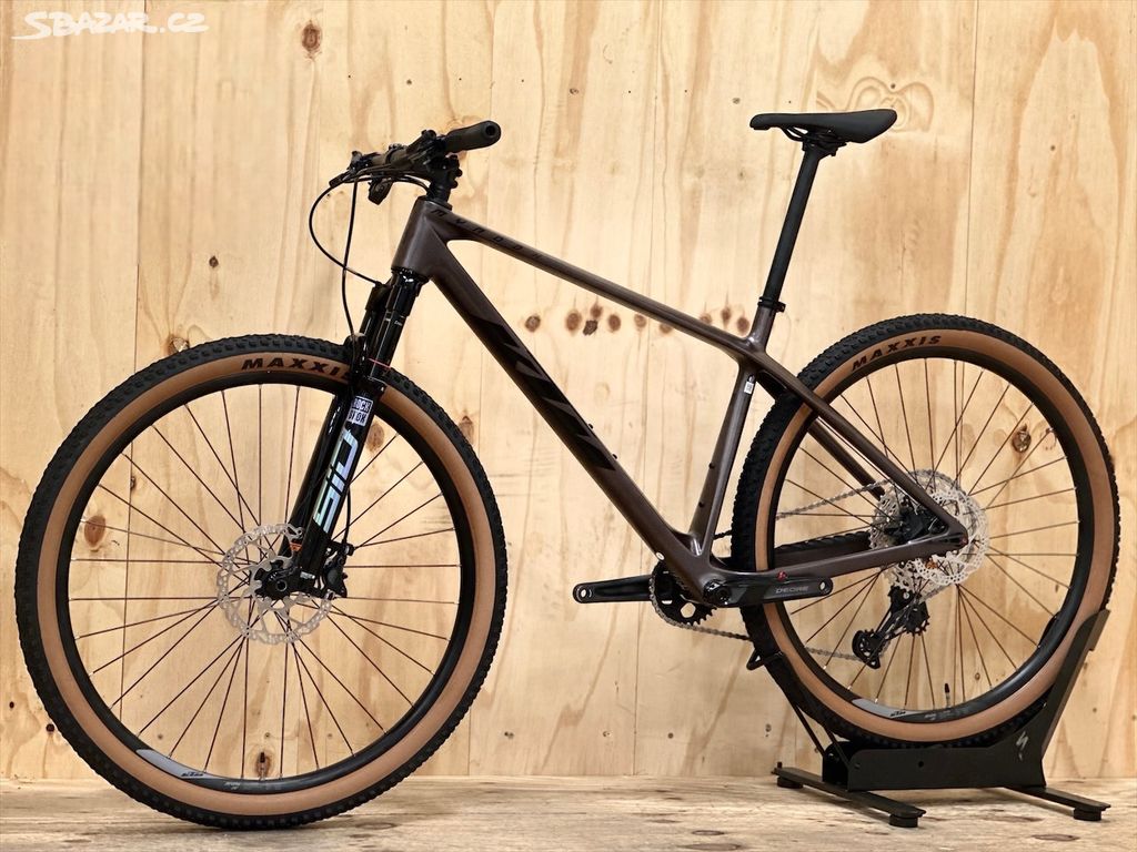 KTM Myroon Glorious Carbon Horské kolo XT 2023