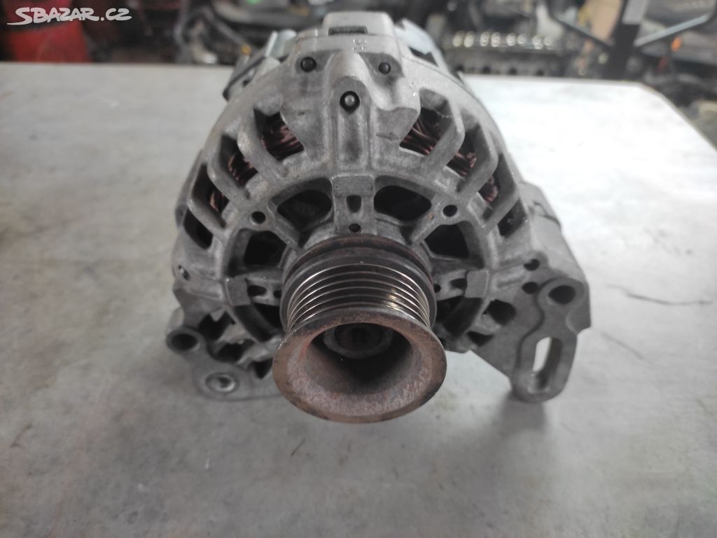 ALTERNATOR ŠKODA VW 70A VALEO 037903025N