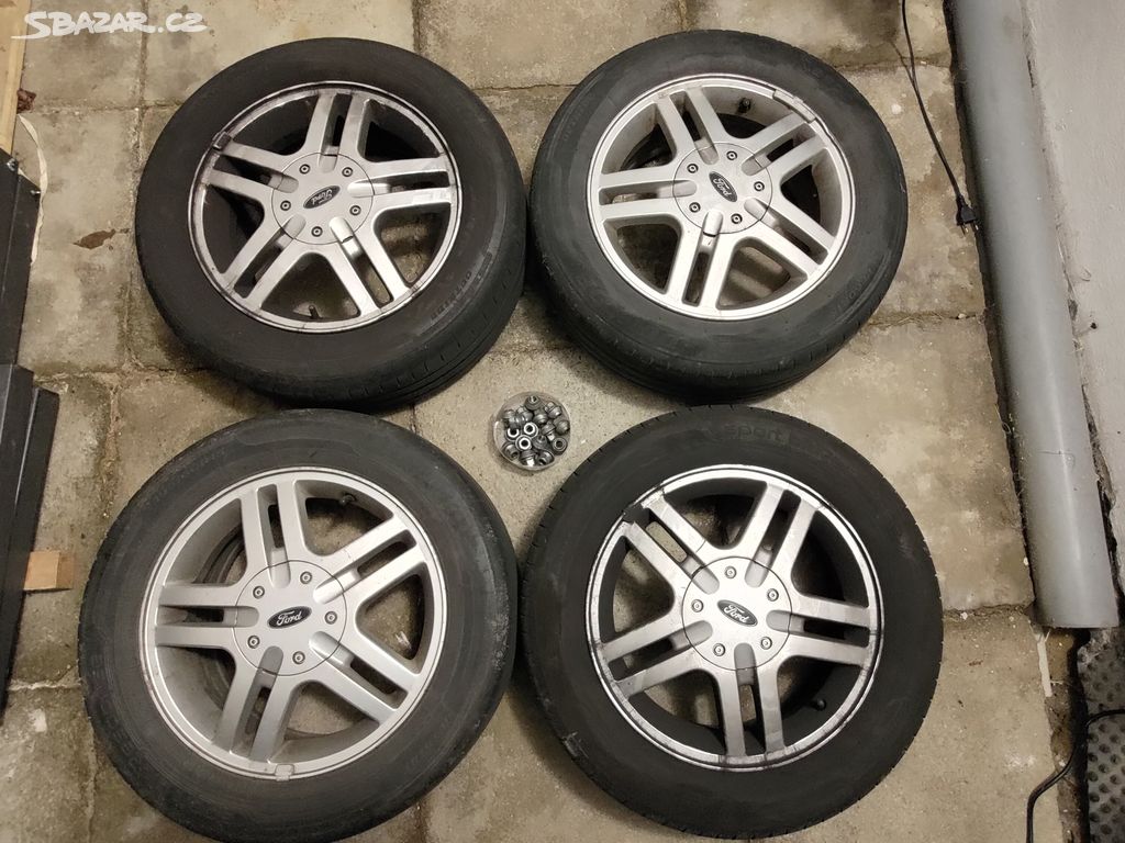 ALU kola 195/60 R15 6Jx15H2 ET52,5 z Ford Focus