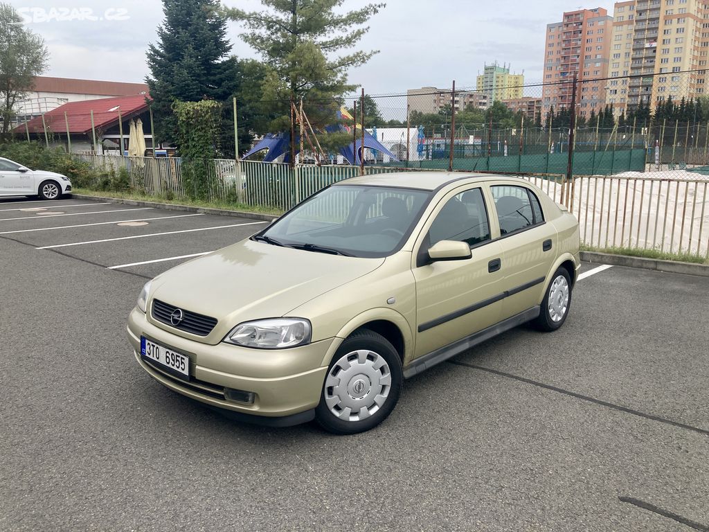 OPEL ASTRA G 1,6 16V 74kW - 2.maj ČR - Nové STK