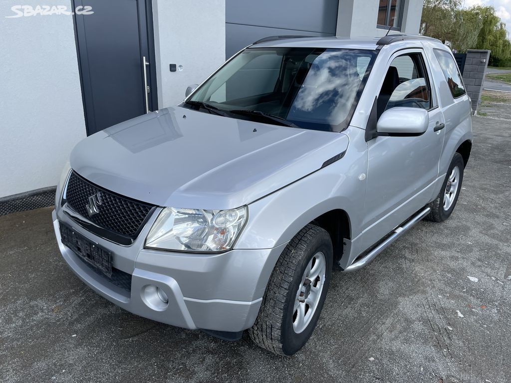 SUZUKI GRAND VITARA 4X4 1,6 VELMI PĚKNÝ STAV