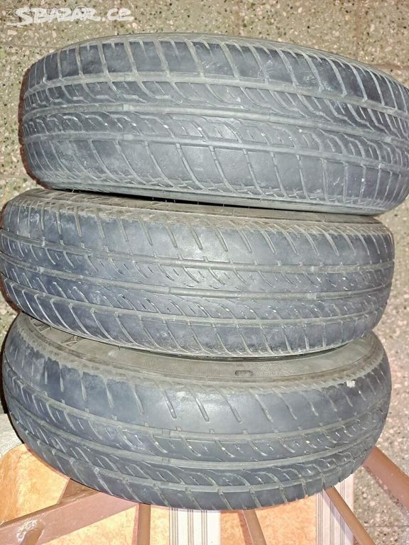 PNEU 145/70 R 13 71T ZN. KUMHO POWER STAR. 3 KUSY.