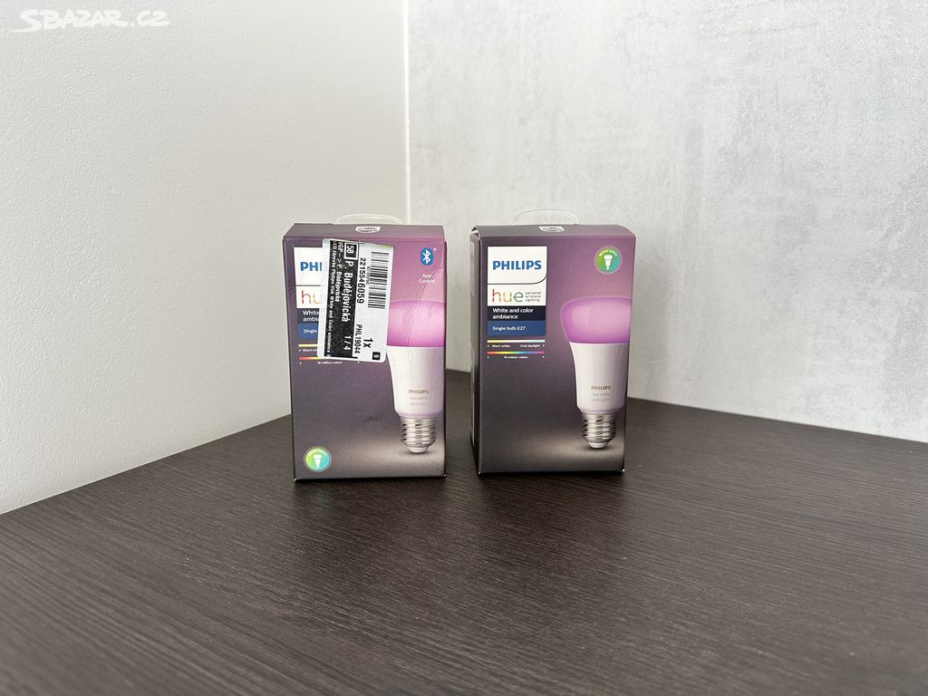 2x Philips Hue White and Color Ambiance 9W 1100