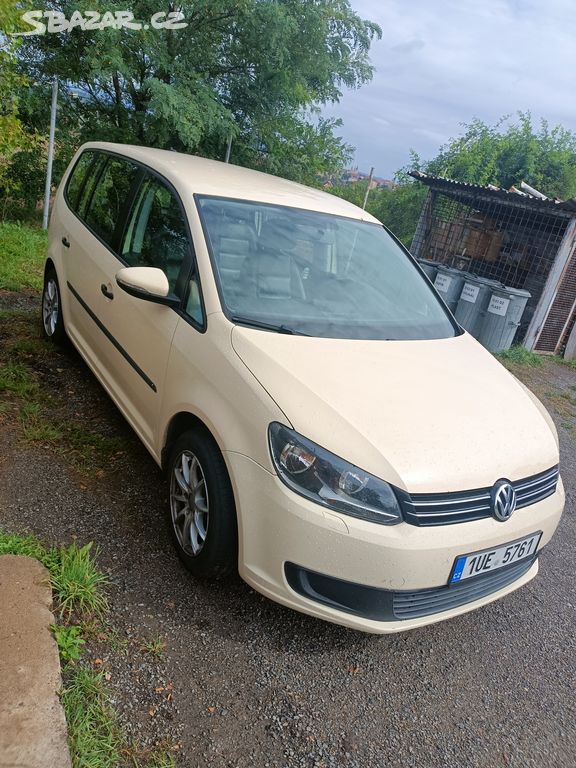 Volkswagen Touran 2.0TDI DSG 7míst