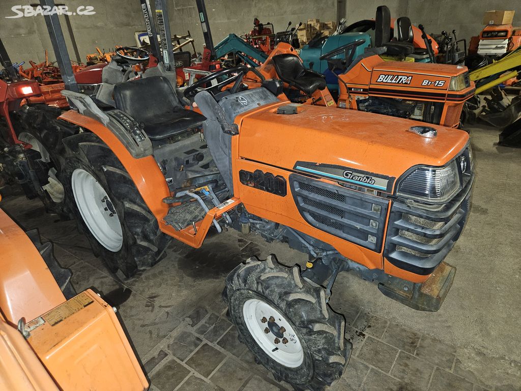 malotraktor Kubota GB200 4x4