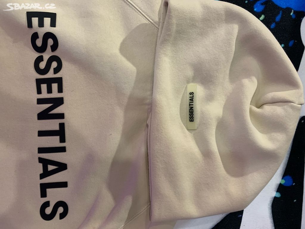 Essentials hoodie