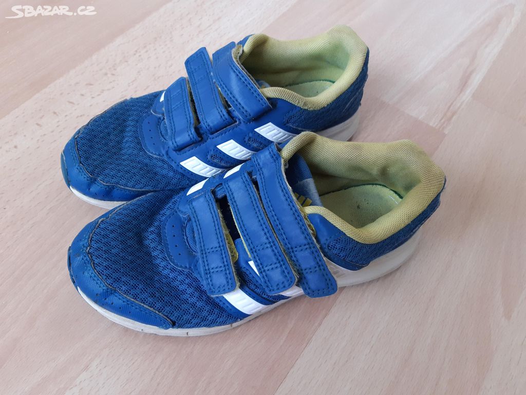 Botasky Adidas vel. 33