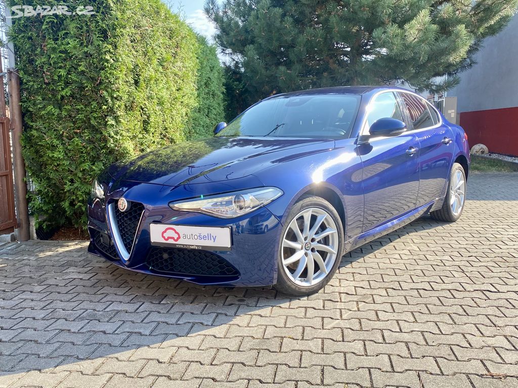 ALFA ROMEO GIULIA 2,2 JTDm / Q4 / ACC / NAVI /2018