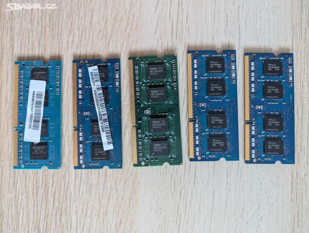 RAM 5x 4GB DDR3 12800 CL11 různí výrobci