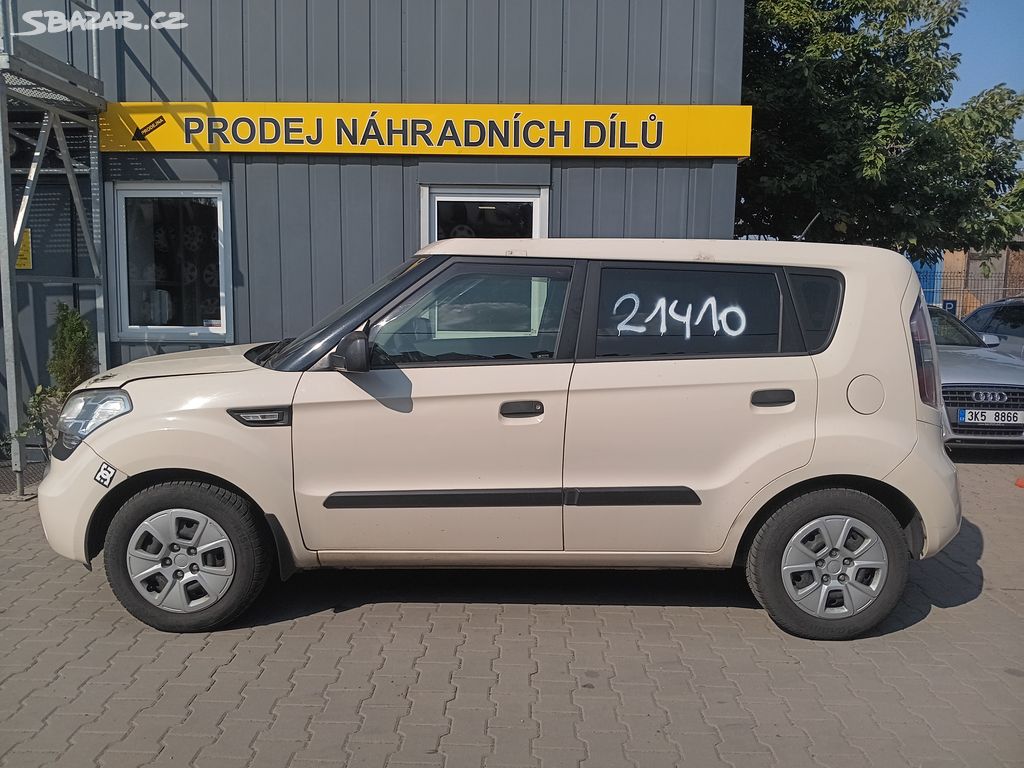 Prodám náhradní díly z vozu Kia Soul č. 21410