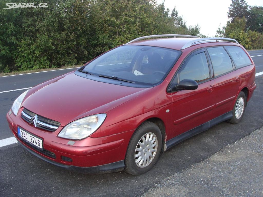 Citroën C5, 2.2 HDi,koupeno v ČR,klima