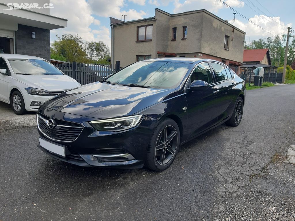 Opel Insignia 2.0 CDTi 125 kW. Innovation.