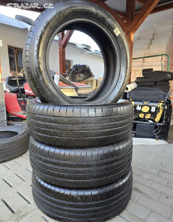 GoodyearEfficientGripPerformance 2 215/55 R18 99V