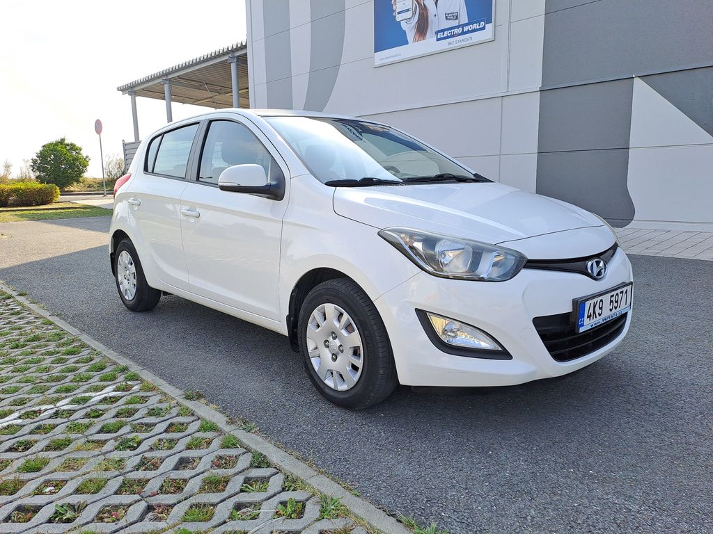 Hyundai i20, 1.2i ČR,1.MAJ,ZACHOVALÉ AUTO