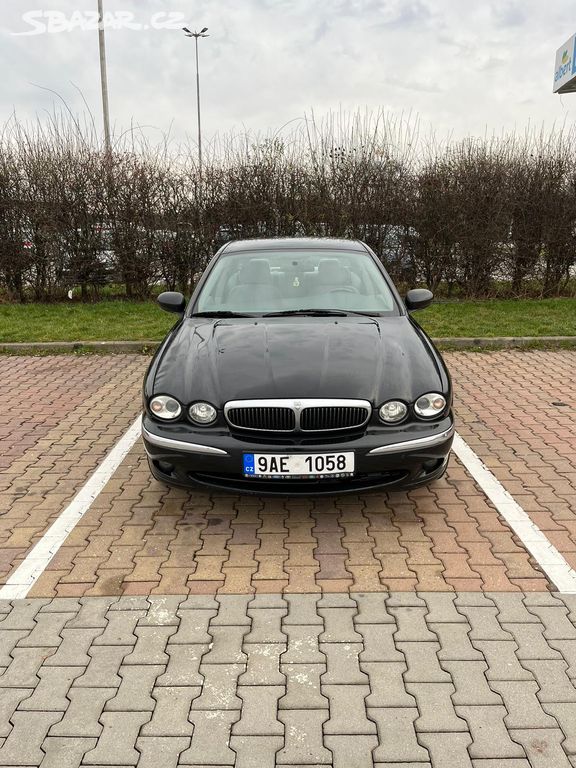 Jaguar X Type 2.5 V6 4x4 (143Kw)