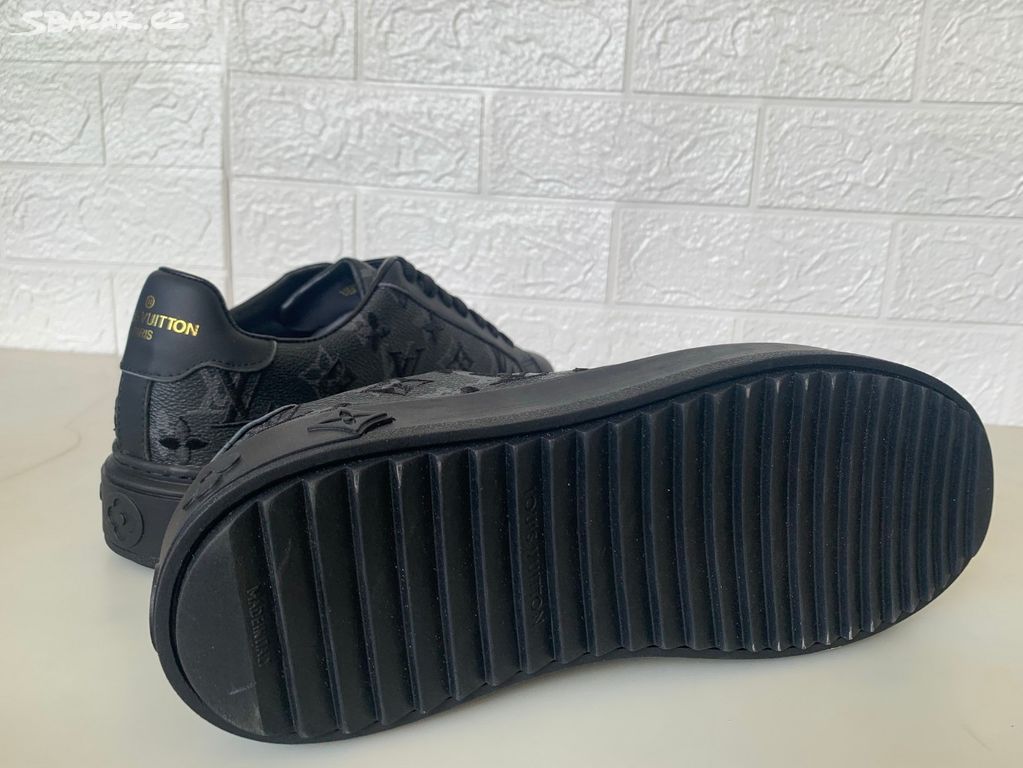 Louis Vuitton Bota Oberkampf Nigo Vuitton Negro Cuero ref.444435