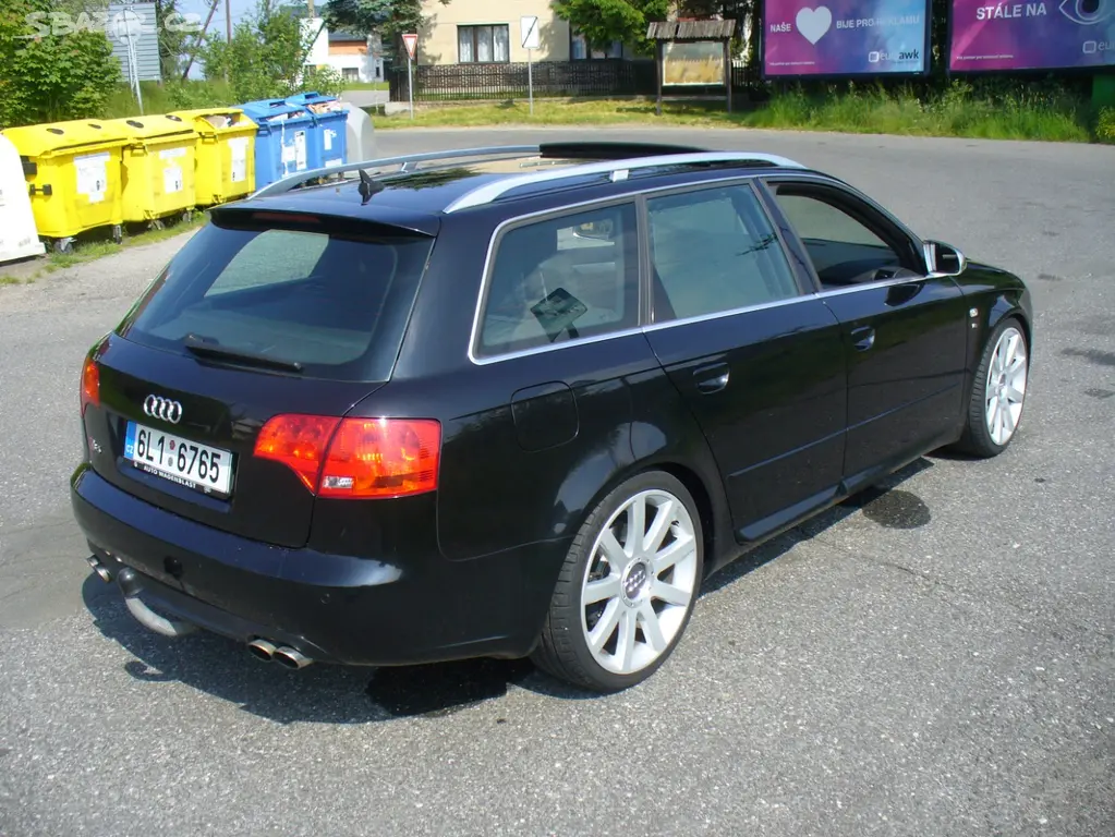 AUDI S4 B7 4.2 V8 253KW-MANUAL - fotka 6