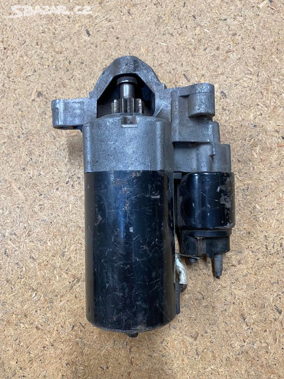 Starter BMW č.1005831048 Bosch