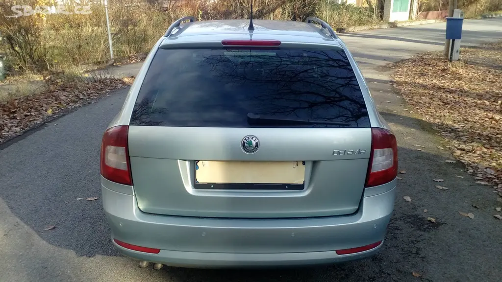 Škoda Octavia combi 1.9 TDI 77 KW Elegance-TOP-CZ - fotka 3