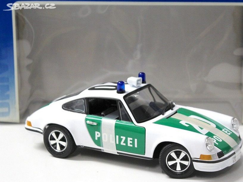 1:18 Rarita Porsche 911 2.4L Polizei Hannover - Lukov, Zlín