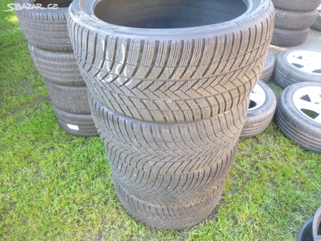 4x zimní pneu bridgestone 255/35 r19 (8 mm, 2021)