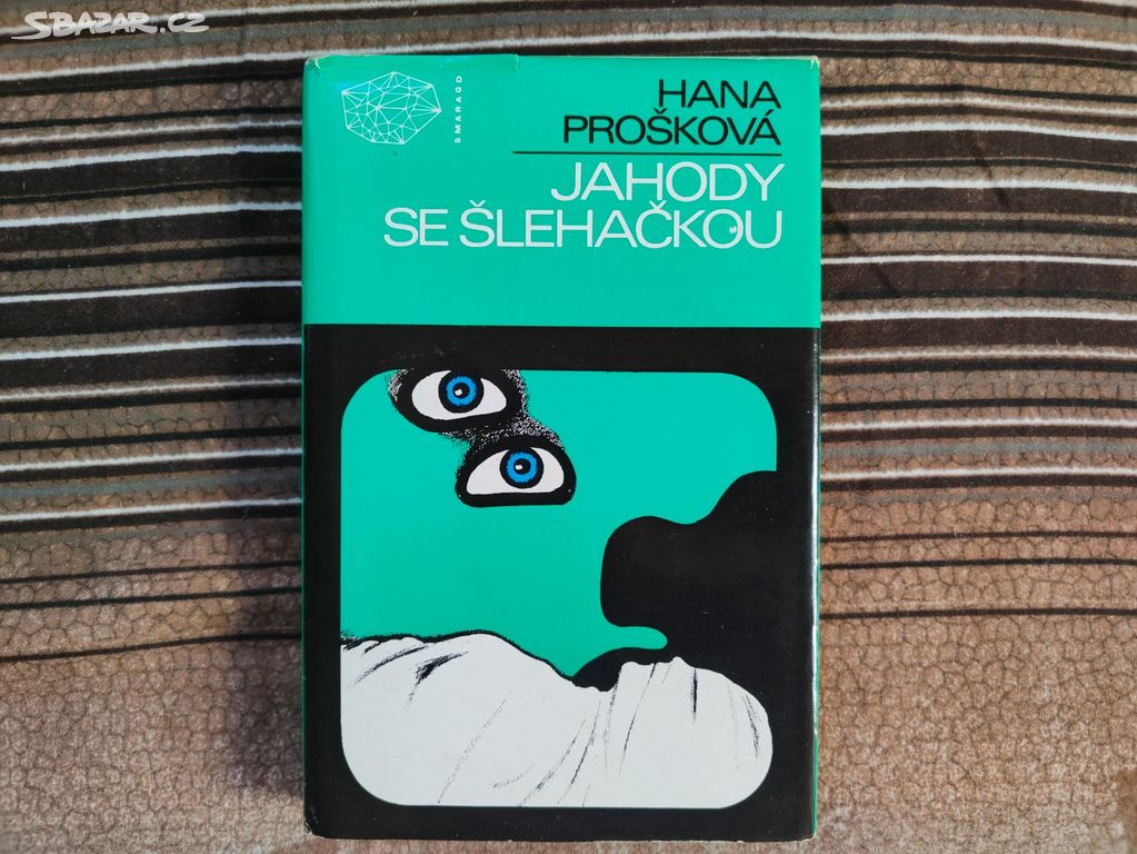 Kniha Jahody se šlehačkou detektivky 3x 1982