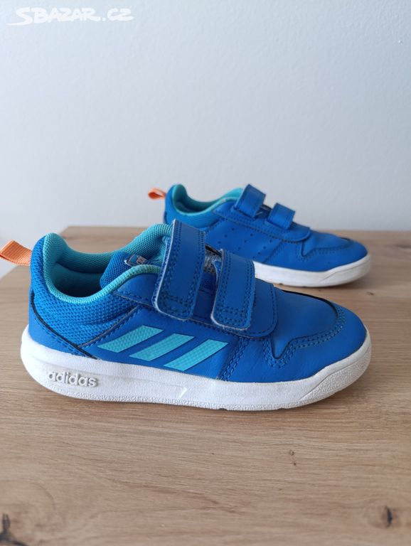 Kožené tenisky Adidas vel. 27