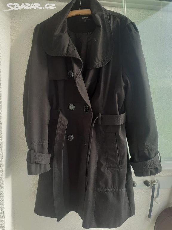 Jarní černý kabát, vel. XXL, zn. Refree