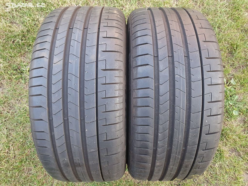 R18" - 235/40/18 - Téměř NOVÉ letní pneu - pár 90%