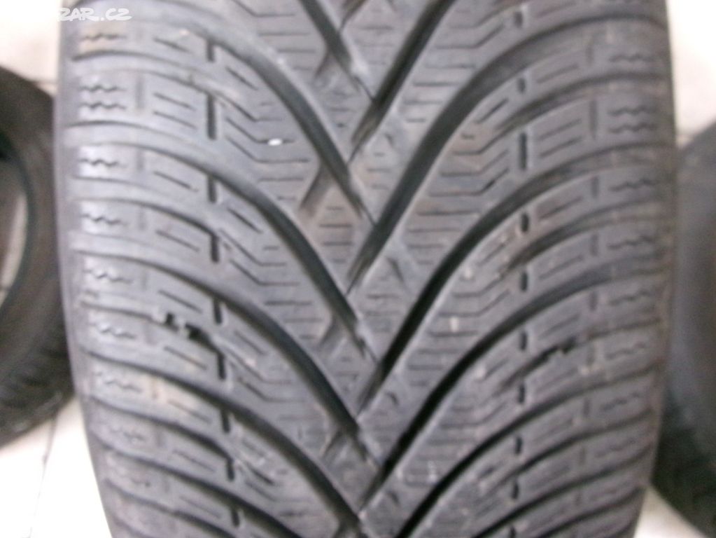 Zimní pneu KLEBER 205 60 16 č.14549