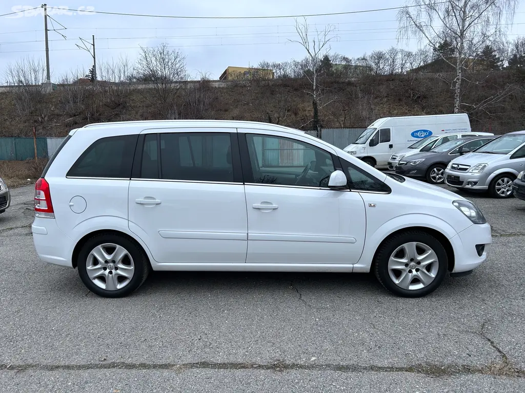 Opel Zafira, 1,8 16V servis v ceně - fotka 4