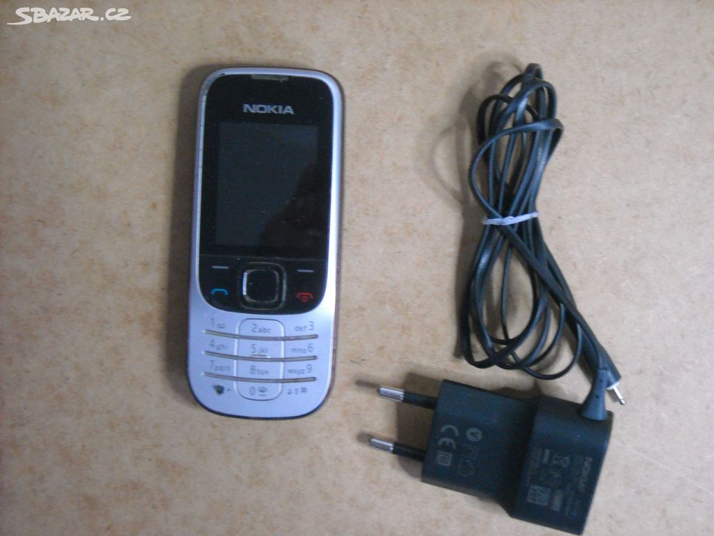 mobil Nokia 2330c-2 č.1