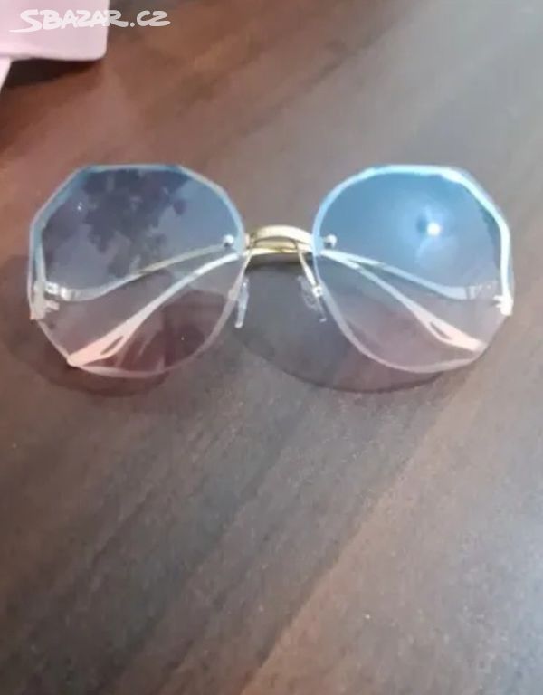 Nové dámské moderní letní sluneční brýle modré