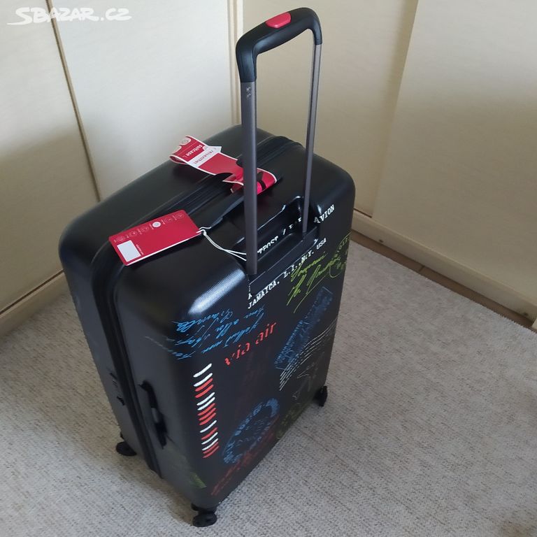 Skořepinový cestovní kufr L