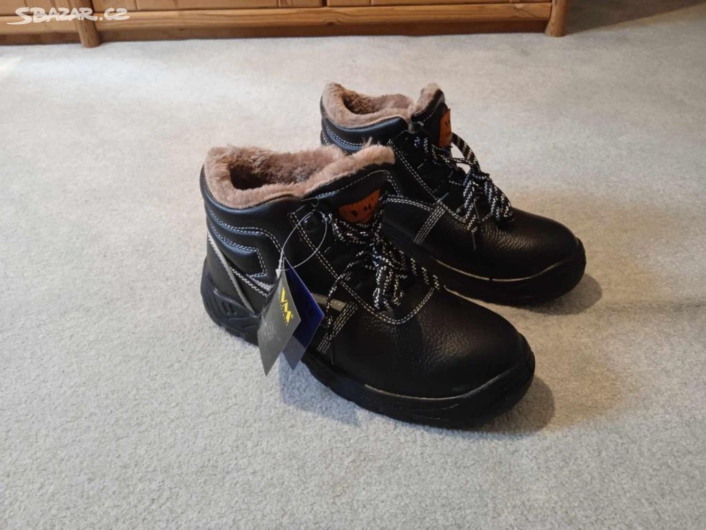 Zimní pracovní boty VM Footwear Brusil - 43
