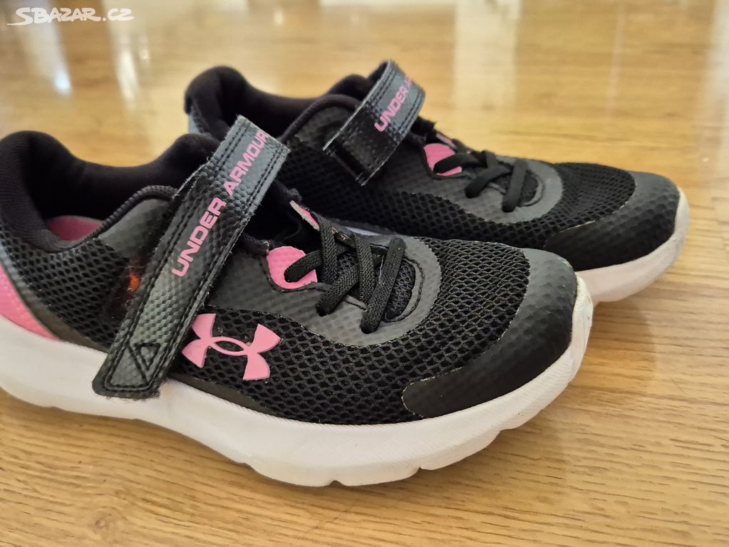 Dětské boty Under Armour vel. 33,5