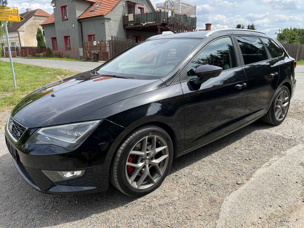 Seat Leon FR kombi, 2015, 2.0tdi, 135kw, DSG, TOP