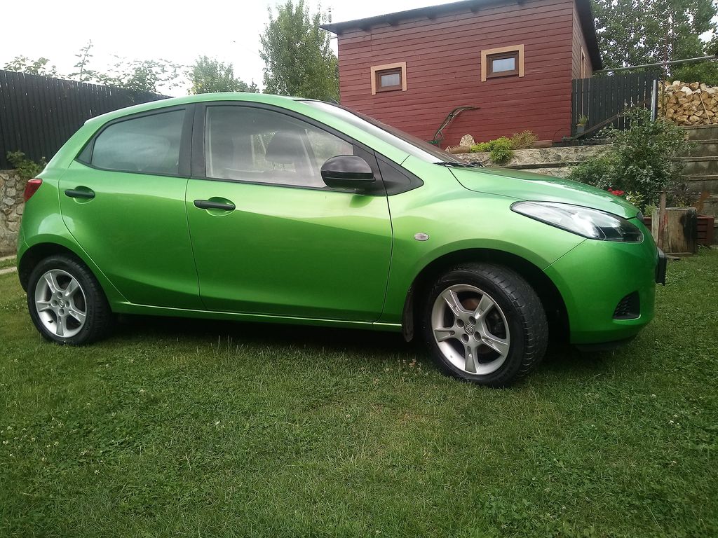 MAZDA 2 1.3 i benzin