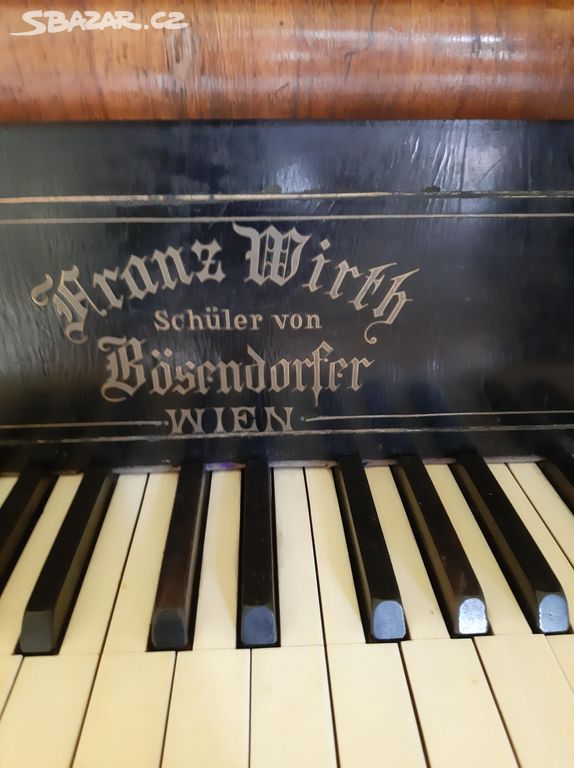 Starožitný klavir Franz Wirth