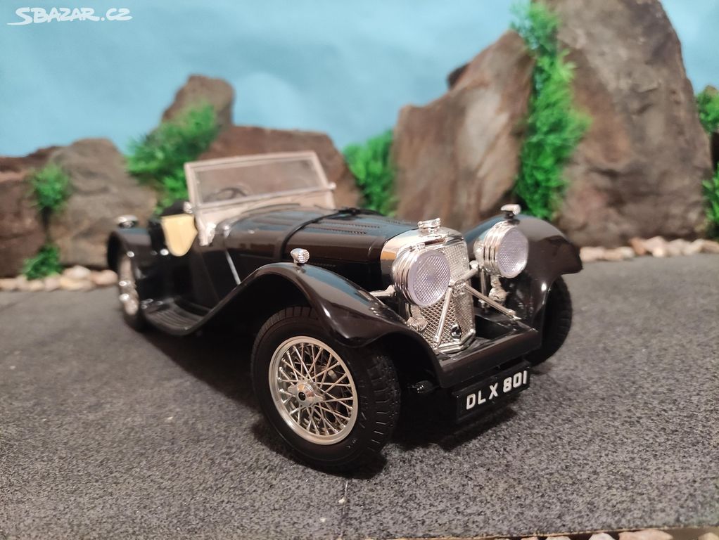 prodám model 1:18 jaguar 100SS